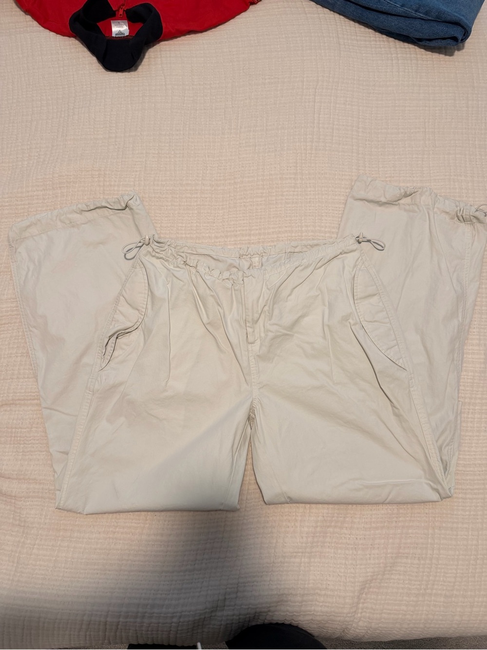 BuffBunny Women's Drawstring Track Pants - Cream